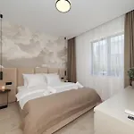 Cloud 9 D3 Villa Tkon