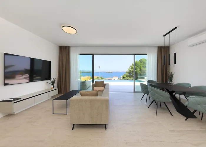 Cloud 9 D3 Villa Tkon