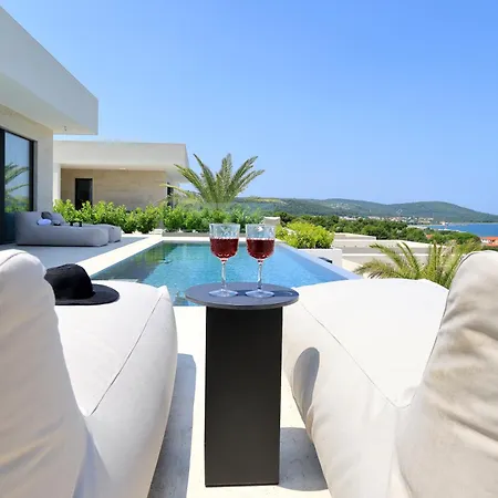 Cloud 9 D3 Villa *